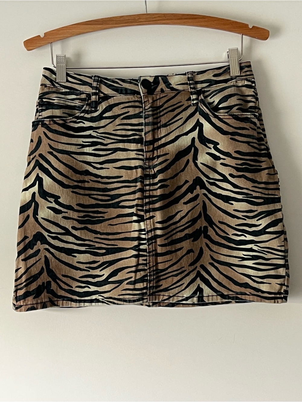 YMI Dream Fit Zebra-Print Mini Skirt in Black & Tan